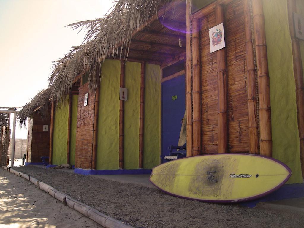 Psygon Surf Camp Albergue Máncora Exterior foto