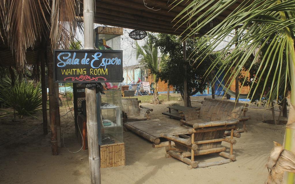 Psygon Surf Camp Albergue Máncora Exterior foto